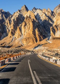 Passu kones Hunza Valley